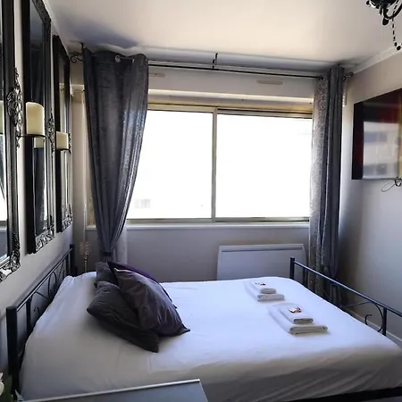 Apartment Orphelin2 Balneo Plaisir & Detente Au Centre Reims