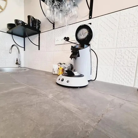 Orphelin2 Balneo Plaisir & Detente Au Centre *