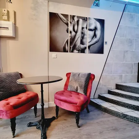 Orphelin2 Balneo Plaisir & Detente Au Centre Apartment